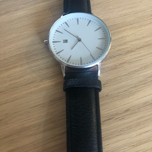 The Vintage Gentleman 40mm Leather Watch - Picture 9 of 9